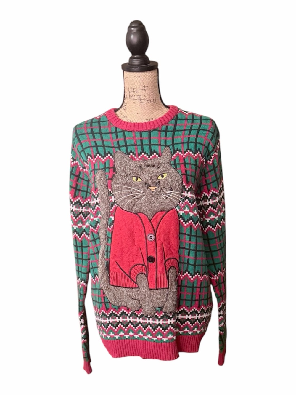 Men’s Christmas Crewneck Cat Motif Sweater in Green